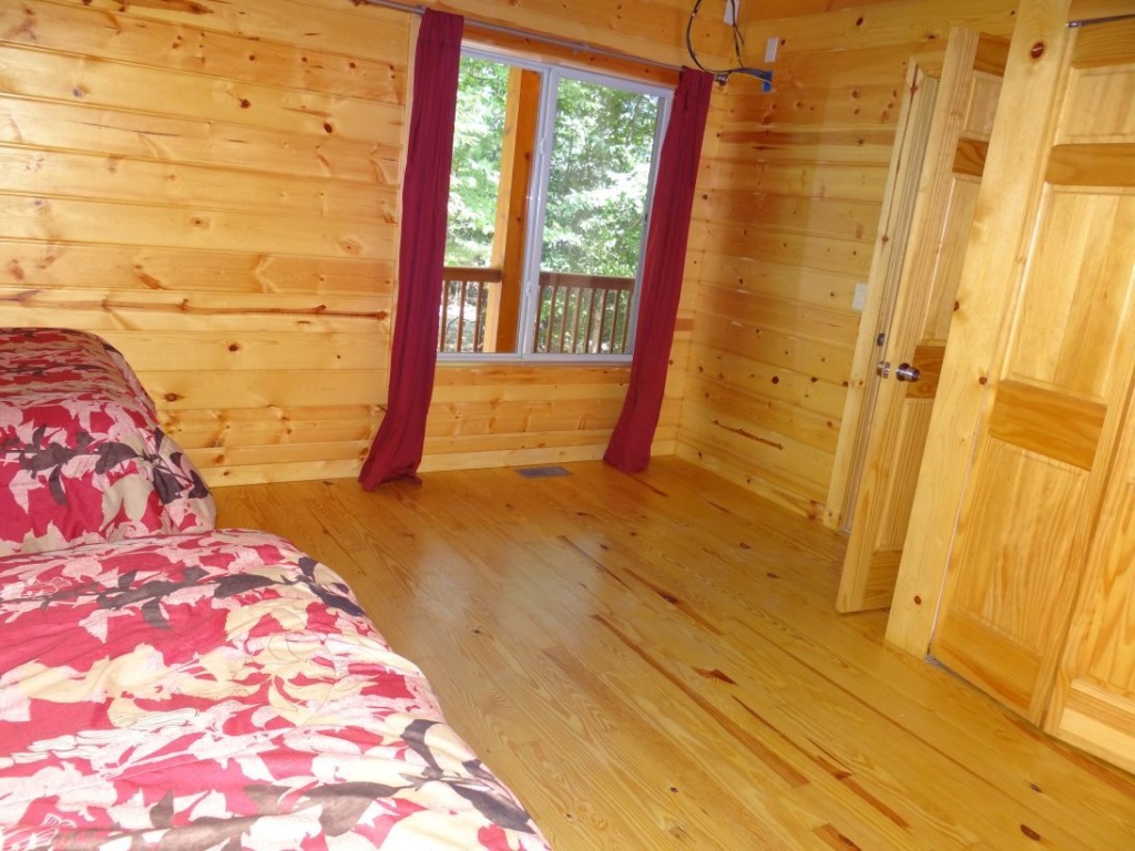 traverse_log_home_rental_008_cabin_9 – Windjammer Resort – Rental ...